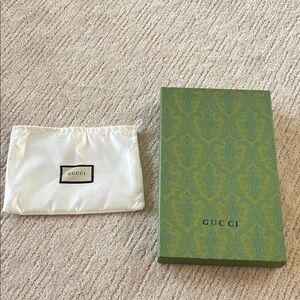 Gucci Green Patterned Box with White Pouch